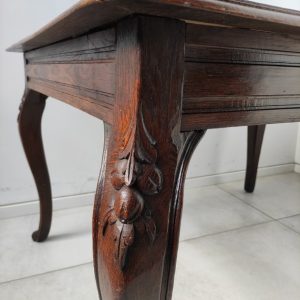 Stół z krzesłami do renowacji k052