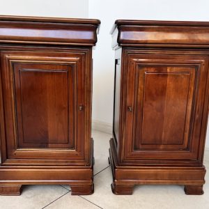 STOLIKI NOCNE KOMPLET K142