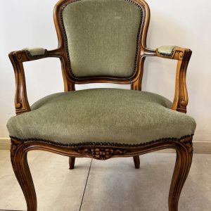 FOTEL W STYLU LUDWIKOWSKIM K186