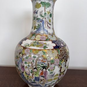 WAZON Z CHIŃSKIEJ PORCELANY 41 CM K191