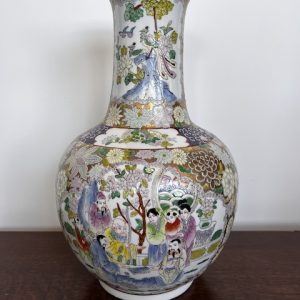 WAZON Z CHIŃSKIEJ PORCELANY 46 CM K192