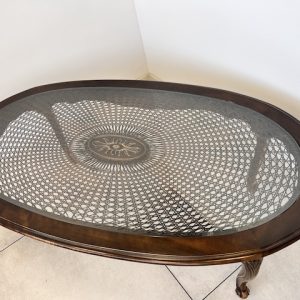 ŁAWA OWALNA Z RAFIĄ I SZKLANYM BLATEM K220