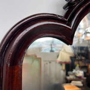 LUSTRO W DREWNIANEJ RAMIE B130