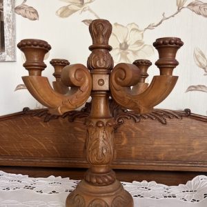 DREWNIANY ŚWIECZNIK B176