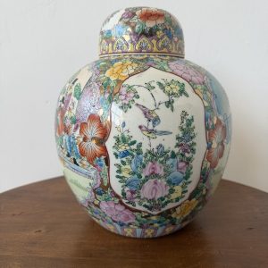 WAZA CHIŃSKA POJEMNIK Z POKRYWKĄ RĘZNIE MALOWANA BOGATO ZŁOCONA ORIENTALNA OZDOBA M050