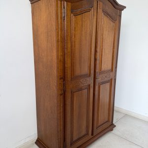 SZAFA DWUDRZWIOWA WYKONANA Z LITEGO DREWNA DĘBOWEGO Z DRĄŻKIEM DO SYPIALNI DO PRZEDPOKOJU VINTAGE S050