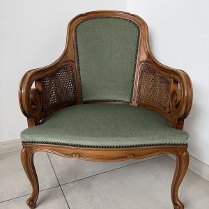 FOTEL TAPICEROWANY W STYLU LUDWIKOWSKIM BERŻERA M071