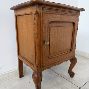 STOLIK NOCNY Z LITEGO DREWNA DĘBOWEGO DO SYPIALNI VINTAGE S011