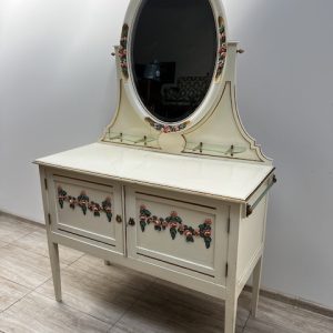 TOALETKA W STYLU RETRO B102