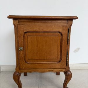 STOLIK NOCNY Z LITEGO DREWNA DĘBOWEGO DO SYPIALNI VINTAGE S011